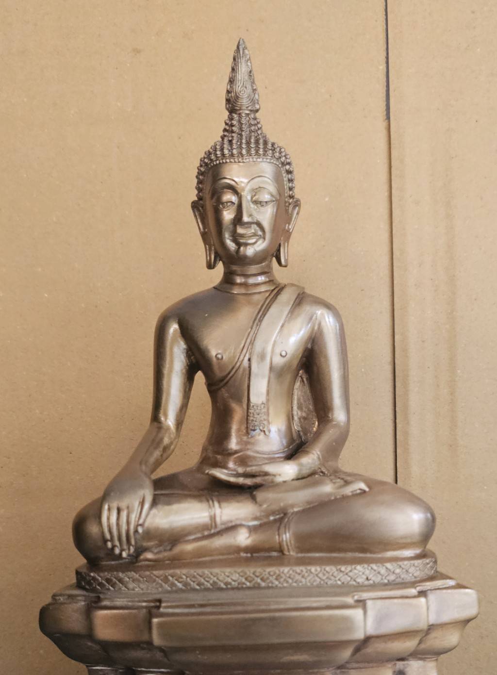 หล่อพระพุทธรูปหรือพระรูปเหมือน